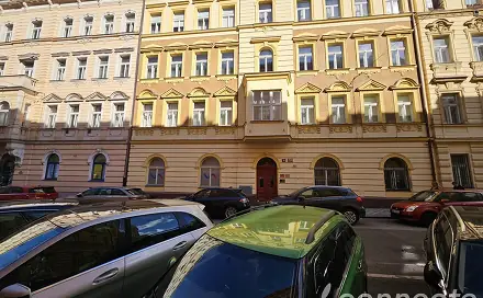 Pronájem bytu 2+kk 35 m², Na bělidle, Praha 5 - Smíchov