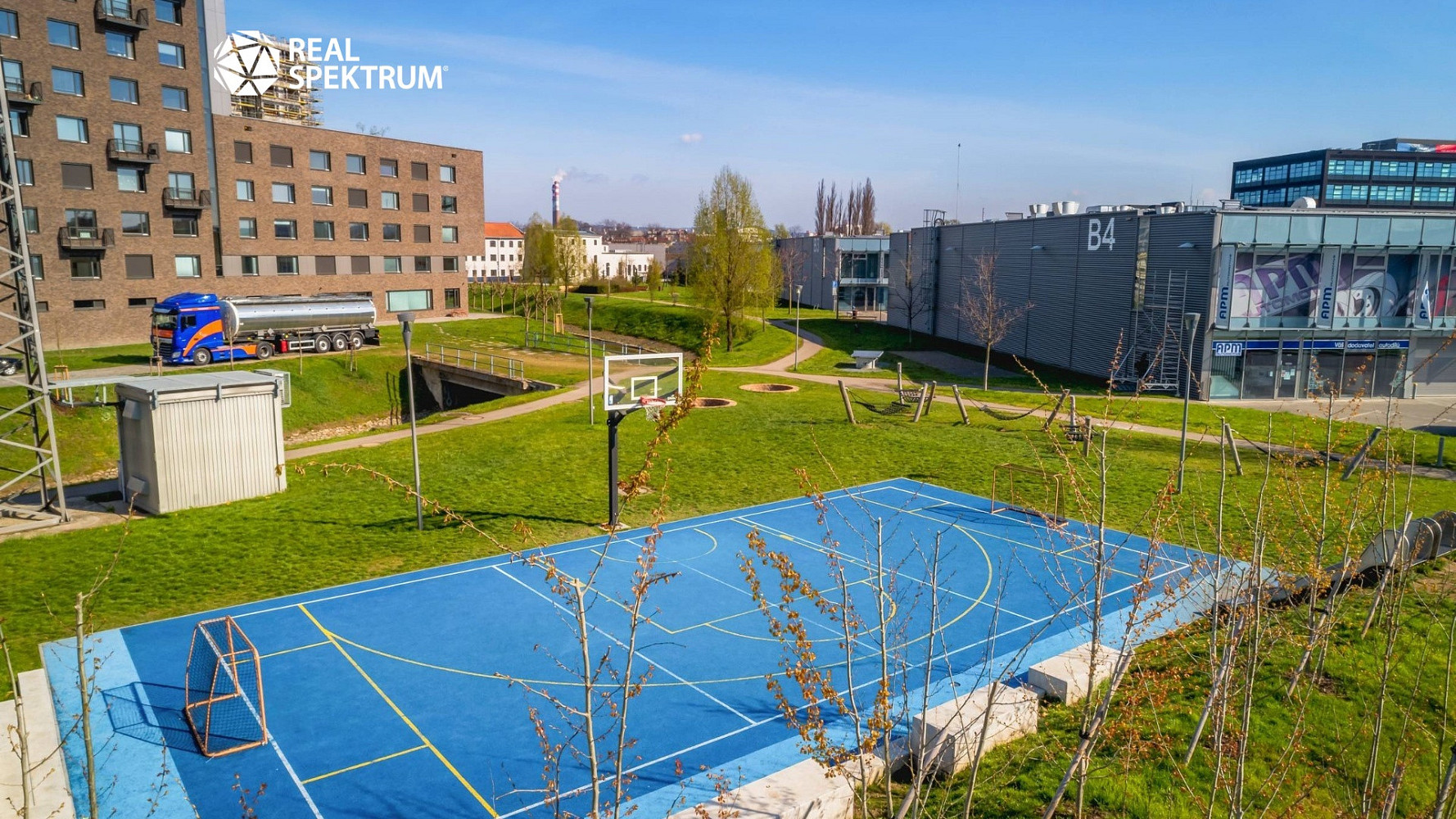 Pronájem obchodních prostor 180 m² – fotografie 5