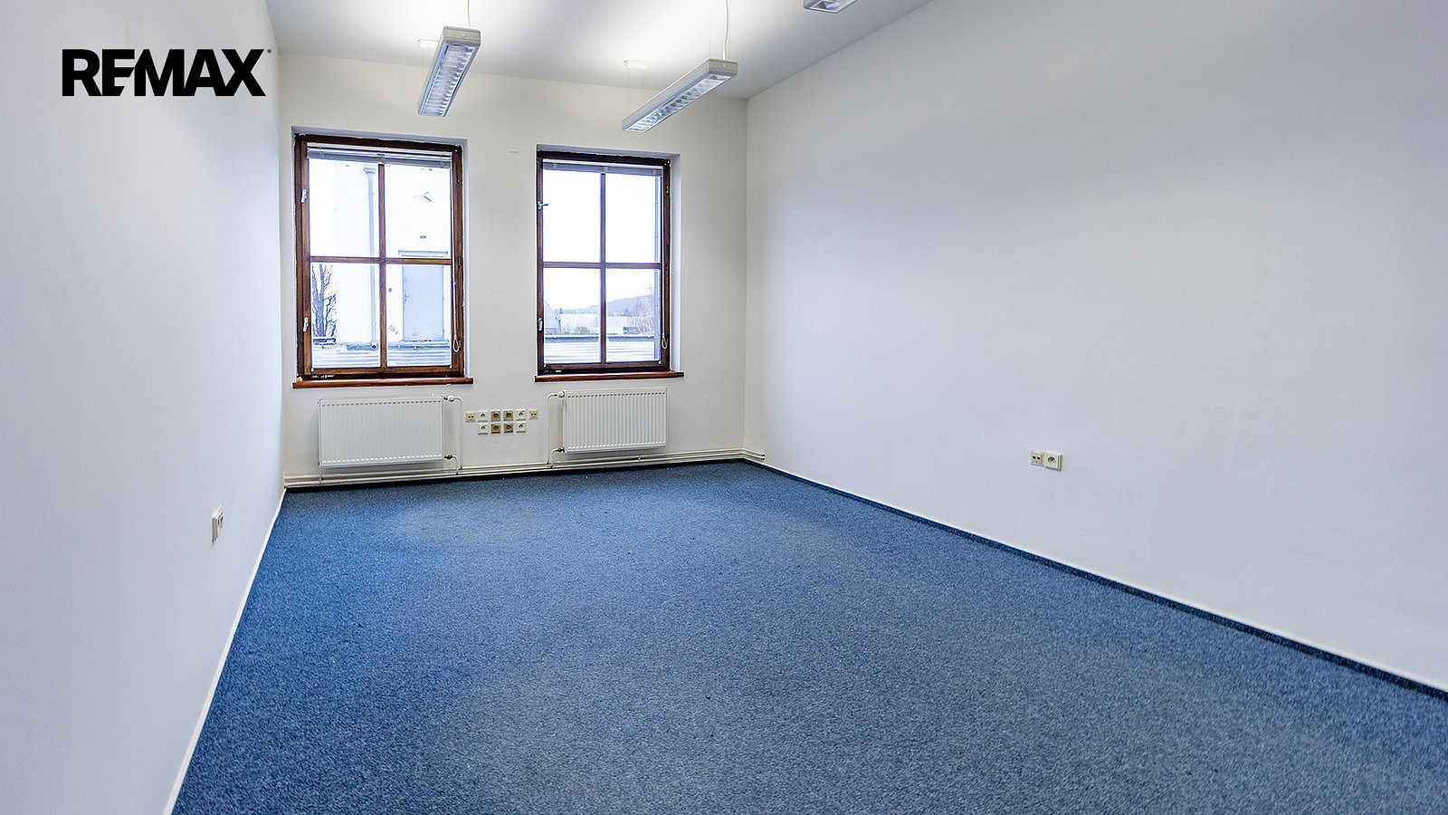 Pronájem kanceláře 24 m² — photo 4