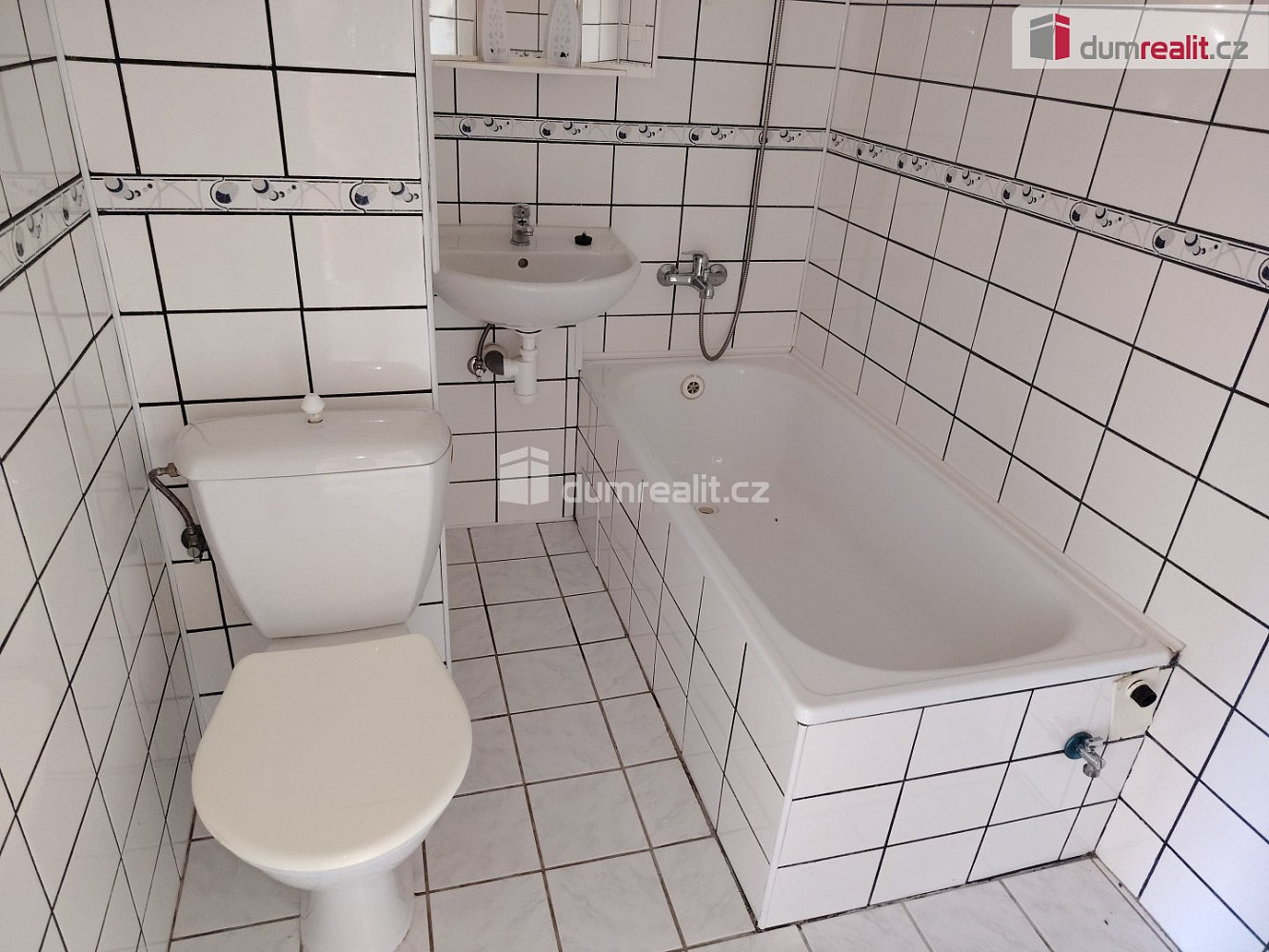 Pronájem bytu 1+1 38 m² — photo 5