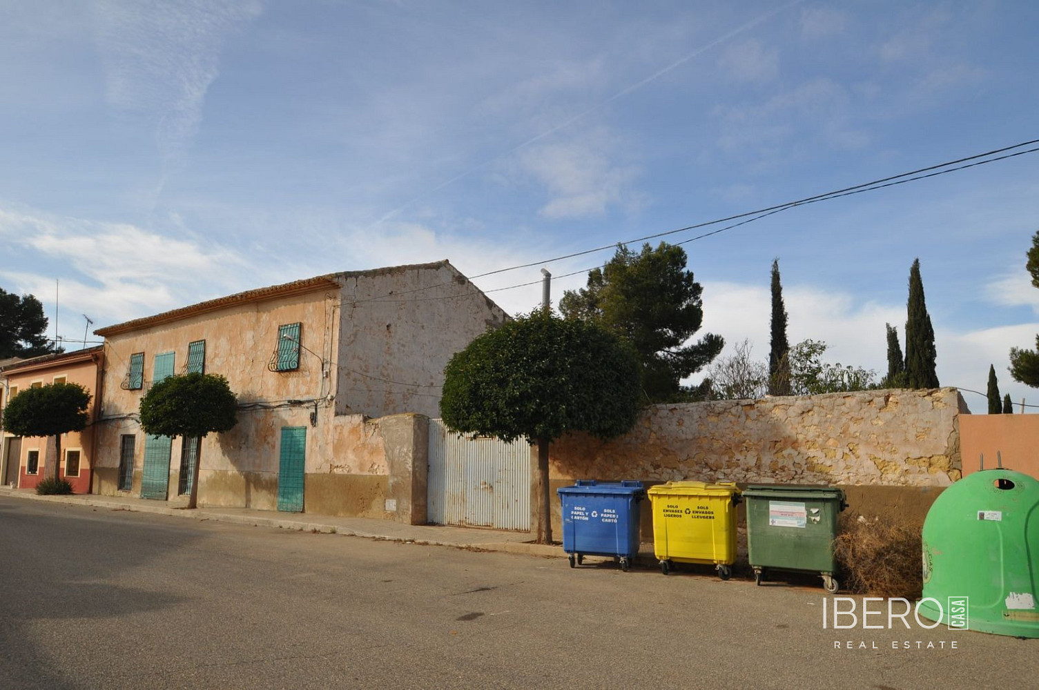 Prodej domu 613 m² s pozemkem 1 129 m²