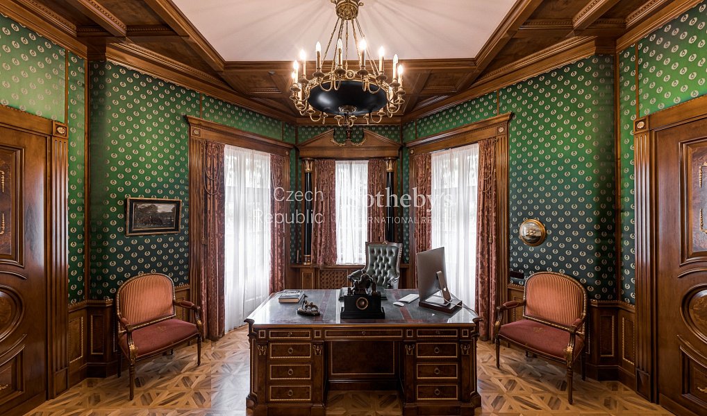 Prodej domu 468 m² s pozemkem 2 681 m², Karlovy Vary – náhled fotky 3
