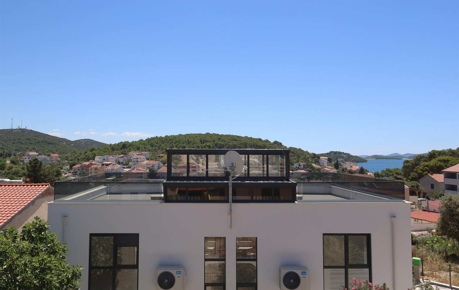 Prodej domu 96 m² s pozemkem 30 m²