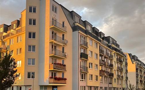 Pronájem bytu 1+kk 30 m², Šternovská, Praha 4 - Chodov, okres Praha