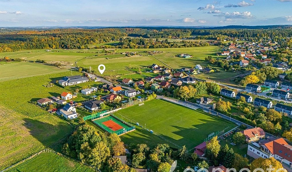 Prodej stavebního pozemku 977 m², Svojetice – náhled fotky 6