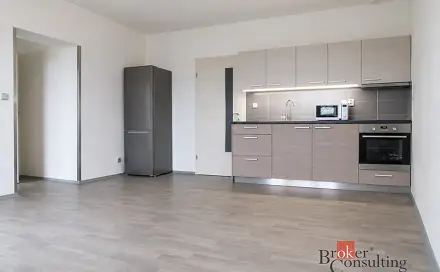 Pronájem bytu 1+kk 37 m², Světlá nad Sázavou - Mrzkovice, okres Havlíčkův Brod
