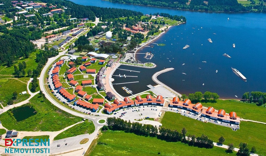 Prodej bytu 3+1 76 m², Nová Pec – náhled fotky 28