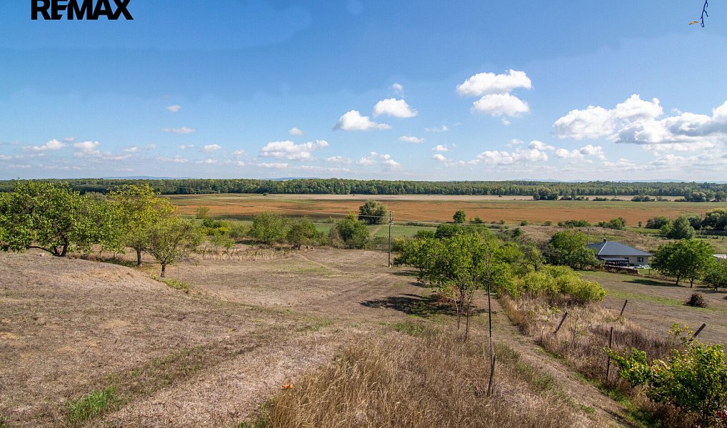 Prodej stavebního pozemku 1 623 m², Tvrdonice – náhled fotky 4