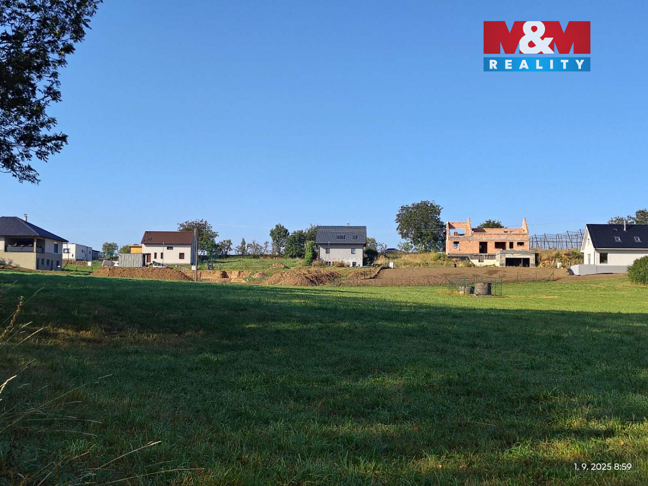 Prodej stavebního pozemku 827 m² — photo 5