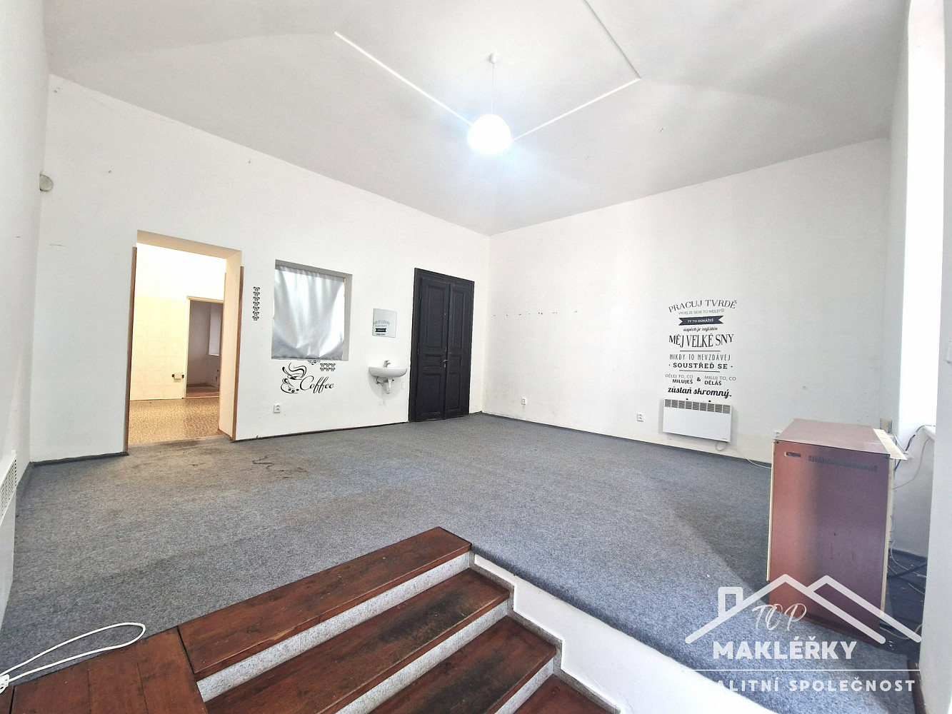 Pronájem obchodních prostor 75 m² – fotografie 4
