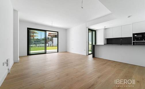 Prodej bytu 4+kk 93 m², Fuengirola, Španělsko