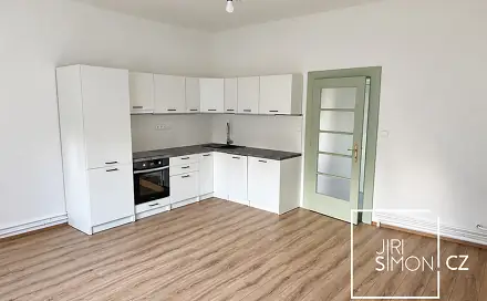 Pronájem bytu 2+kk 40 m², Kamýcká, Praha 6 - Suchdol