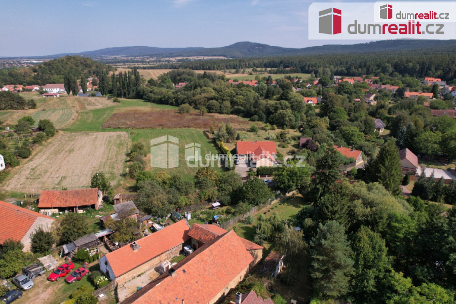 Prodej stavebního pozemku 1 218 m² — photo 4