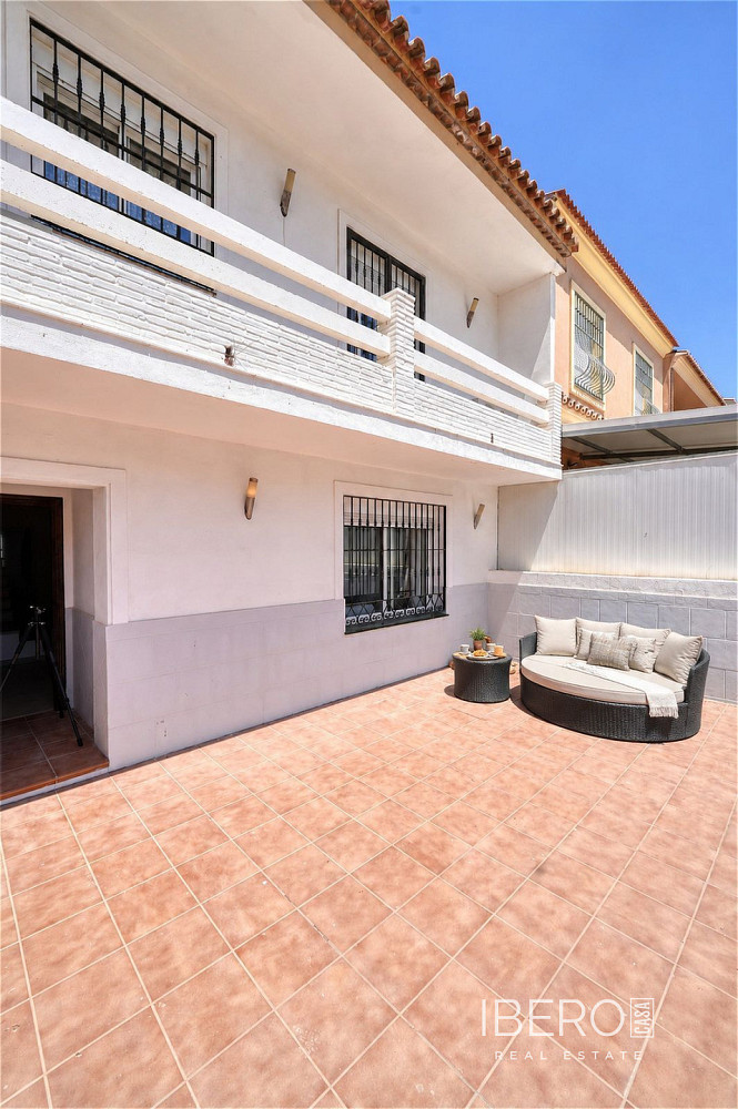 Prodej domu 182 m² s pozemkem 20 m²