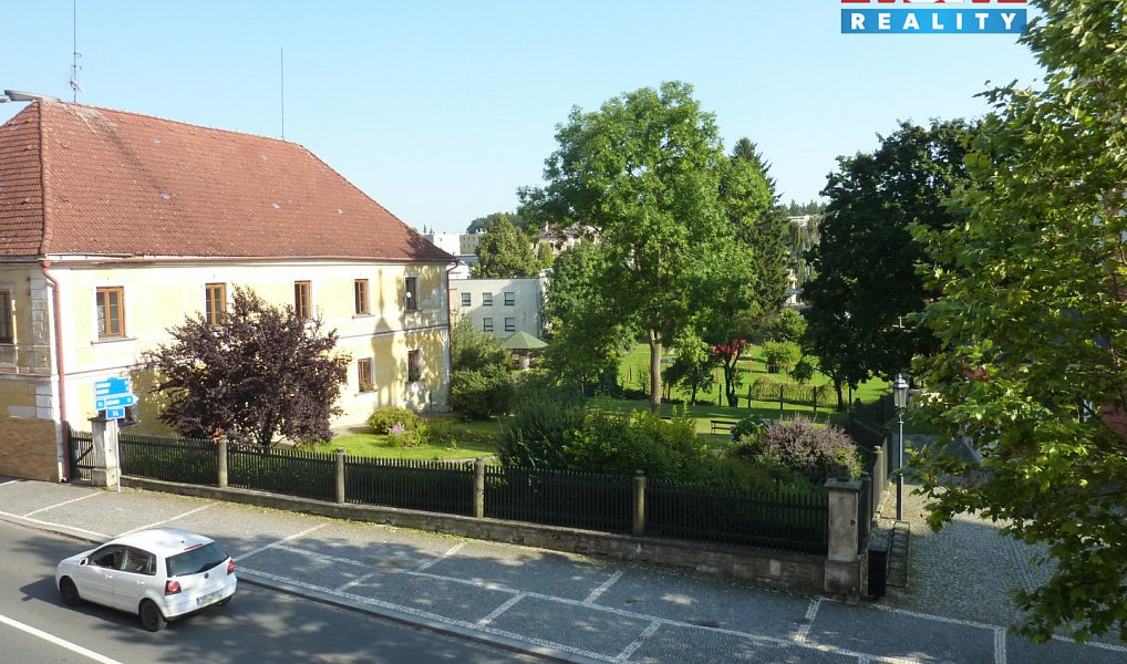 Prodej bytu 2+1 59 m², Červený Kostelec – náhled fotky 9