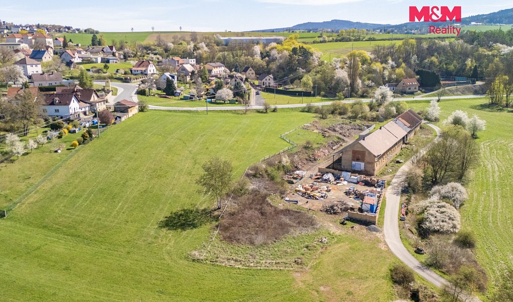 Prodej stavebního pozemku 775 m², Břasy – náhled fotky 2