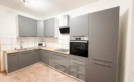 Pronájem bytu 2+1 56 m²