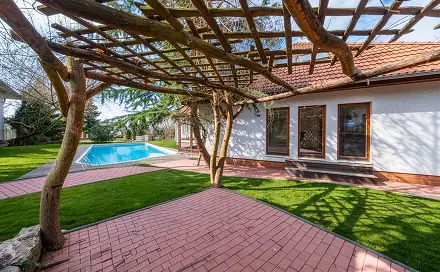 Prodej domu 368 m² s pozemkem 960 m², Na Výšině, Bradlec, okres Mladá Boleslav