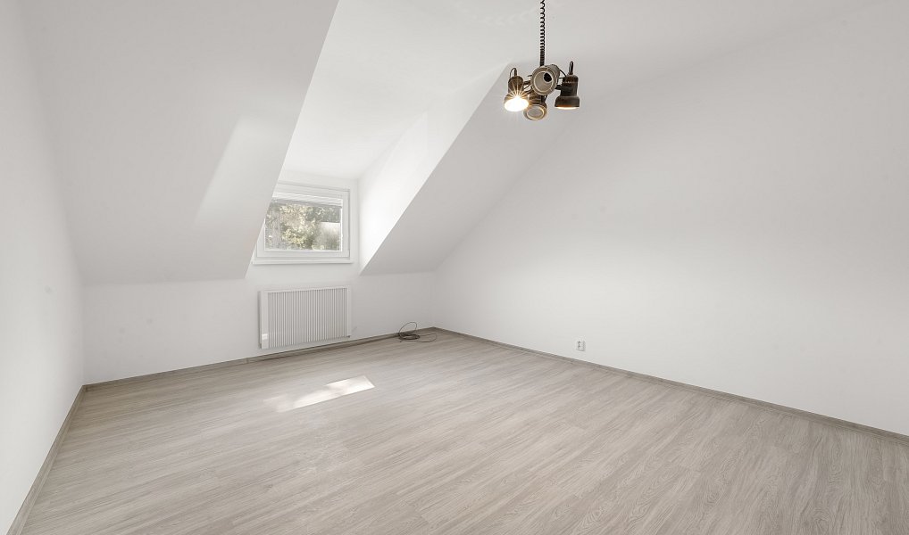 Prodej domu 243 m², Kuřim – náhled fotky 14