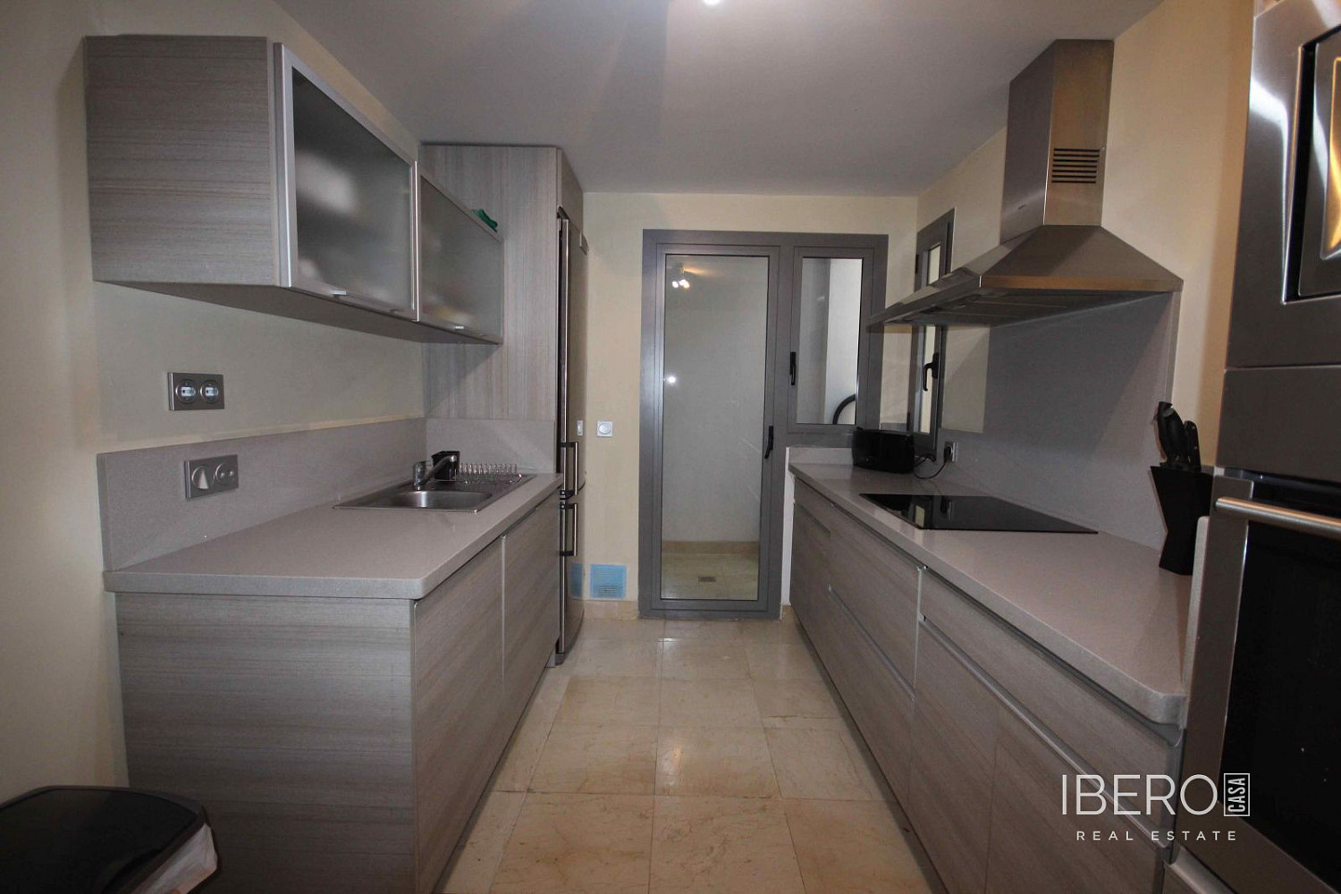 Piso 3+kk – Benahavís, La Cocha, Costa del Sol Occidental - Más