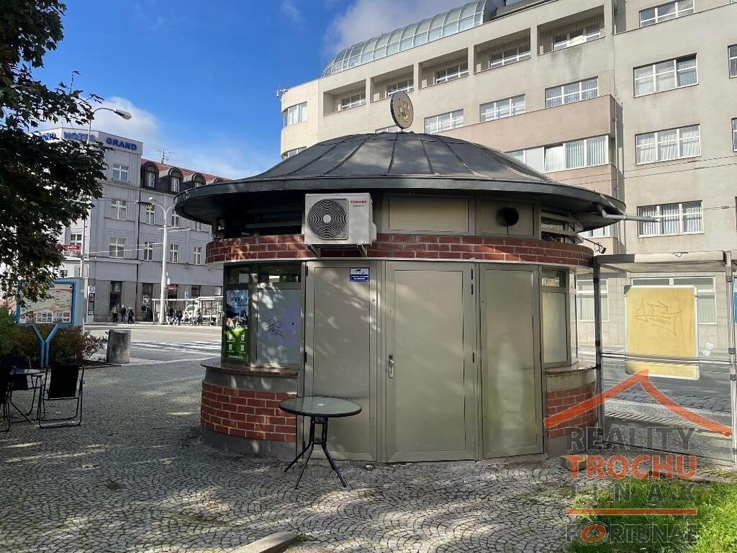 Pronájem komerčního objektu (jiného typu) 15 m² — photo 3