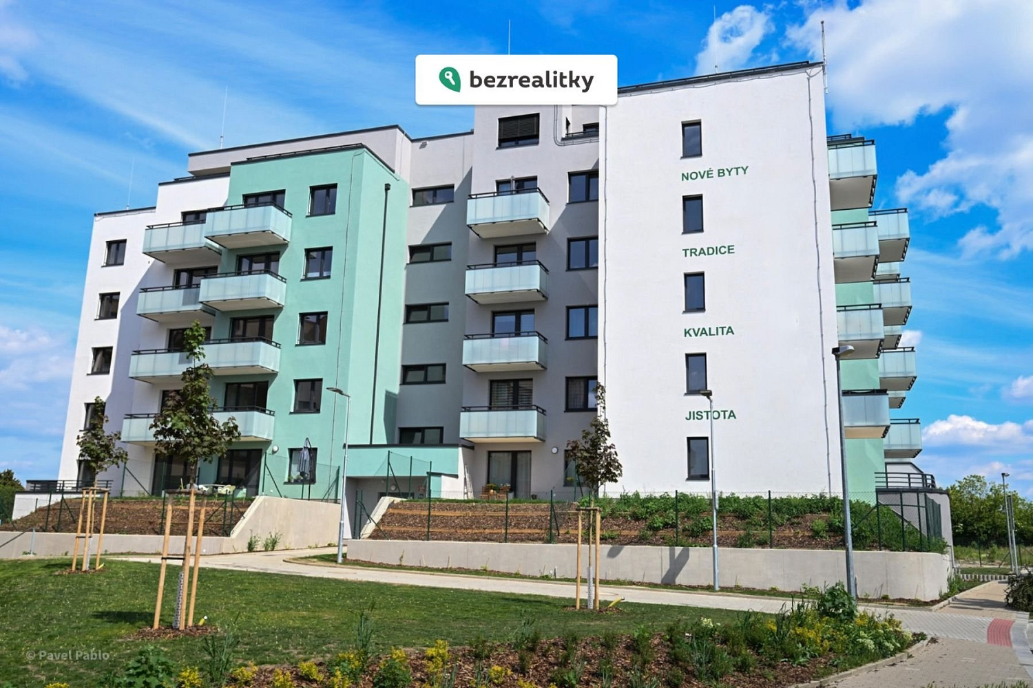 Prodej bytu 2+kk 60 m² – pohled 3