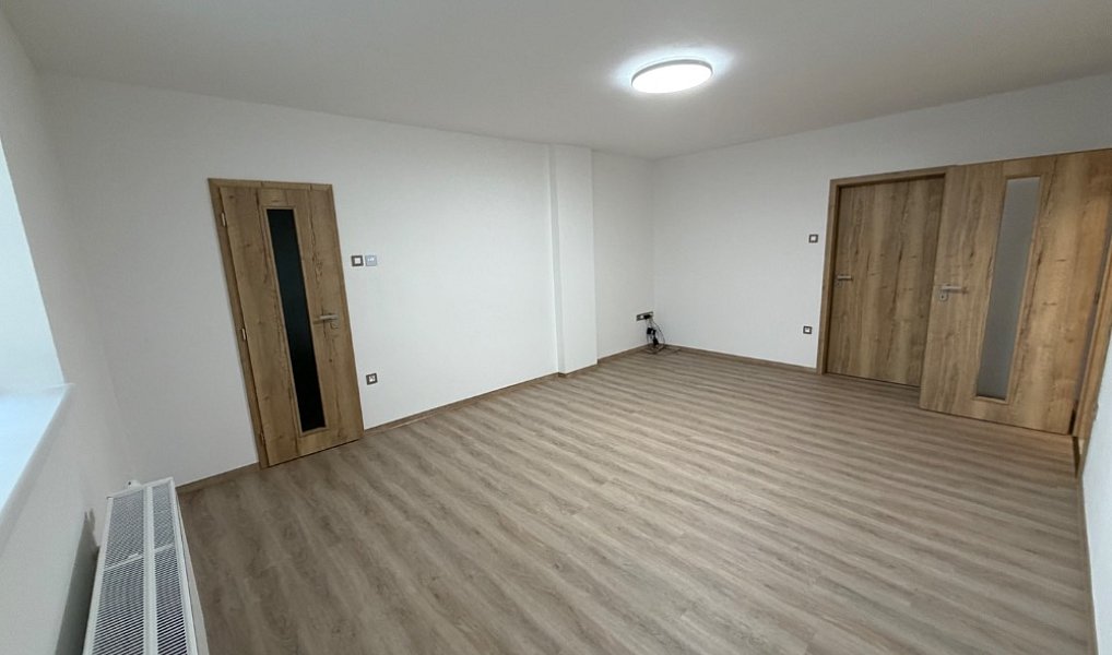 Pronájem bytu 2+1 59 m², Jihlava – náhled fotky 7