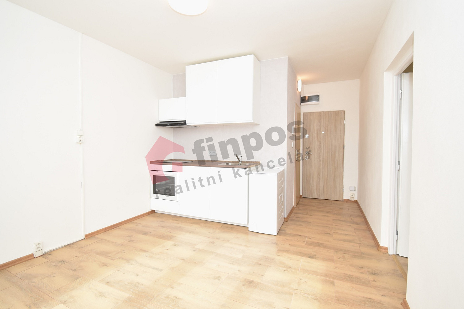 Pronájem bytu 1+1 37 m² – fotografie 2