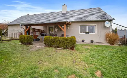 Prodej domu 173 m² s pozemkem 979 m², Uhersko, okres Pardubice