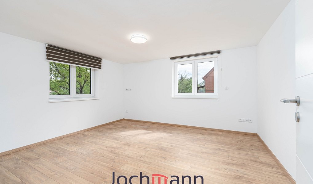 Prodej domu 120 m² s pozemkem 393 m², Roudné – náhled fotky 9
