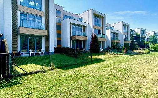 Pronájem bytu 1+kk 34 m², Chlupáčova, Praha 5 - Hlubočepy