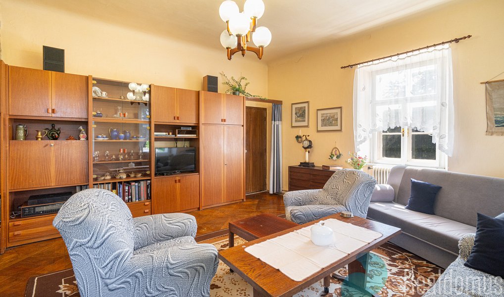 Prodej domu 322 m² s pozemkem 2 633 m², Jindřichův Hradec – náhled fotky 15