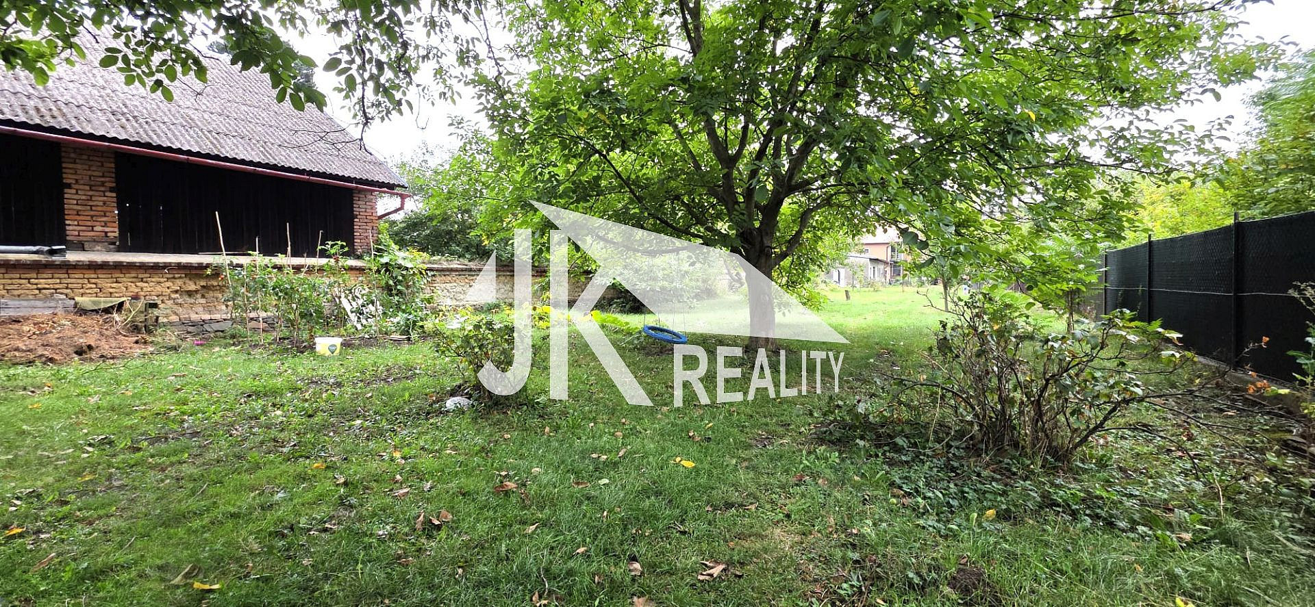 Prodej stavebního pozemku 596 m² – fotografie 2