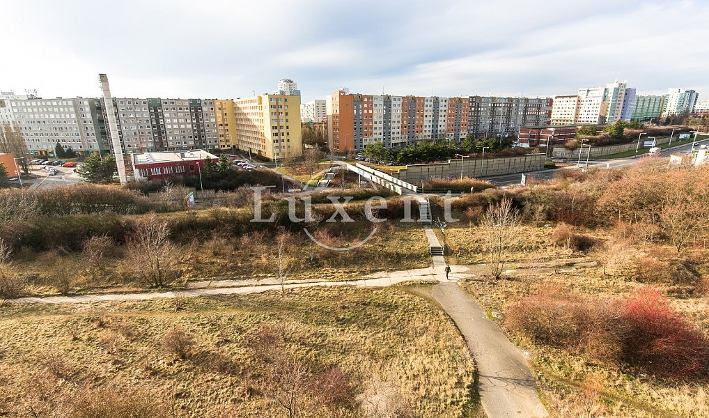 Pronájem kanceláře 393 m², Praha – náhled fotky 21