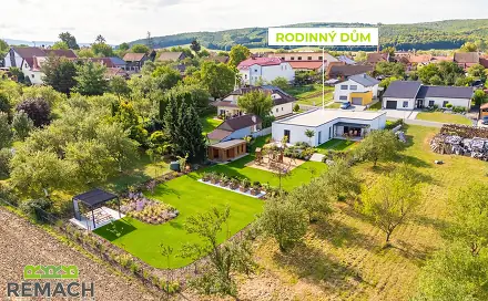 Prodej domu 223 m² s pozemkem 1 395 m², Drslavice, okres Uherské Hradiště