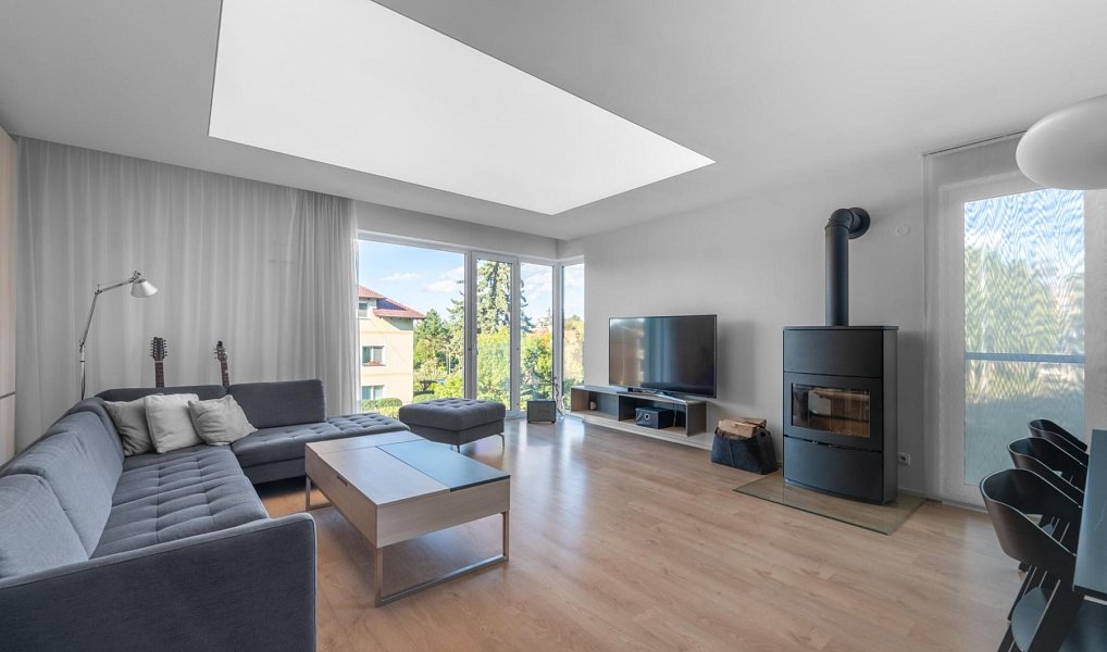 Prodej bytu 4+kk 134 m², Praha – náhled fotky 2