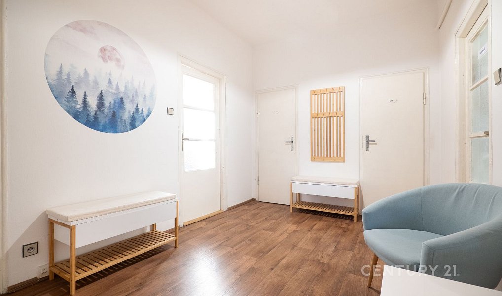 Pronájem kanceláře 80 m², Praha – náhled fotky 13