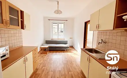 Pronájem bytu 1+1 47 m²