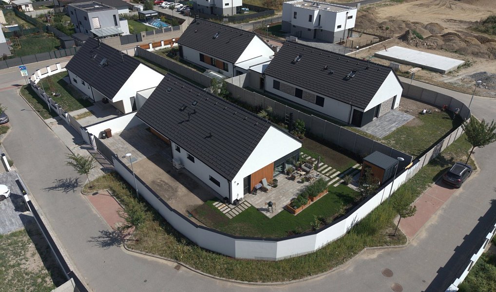 Prodej domu 140 m² s pozemkem 594 m², Roudné – náhled fotky 25