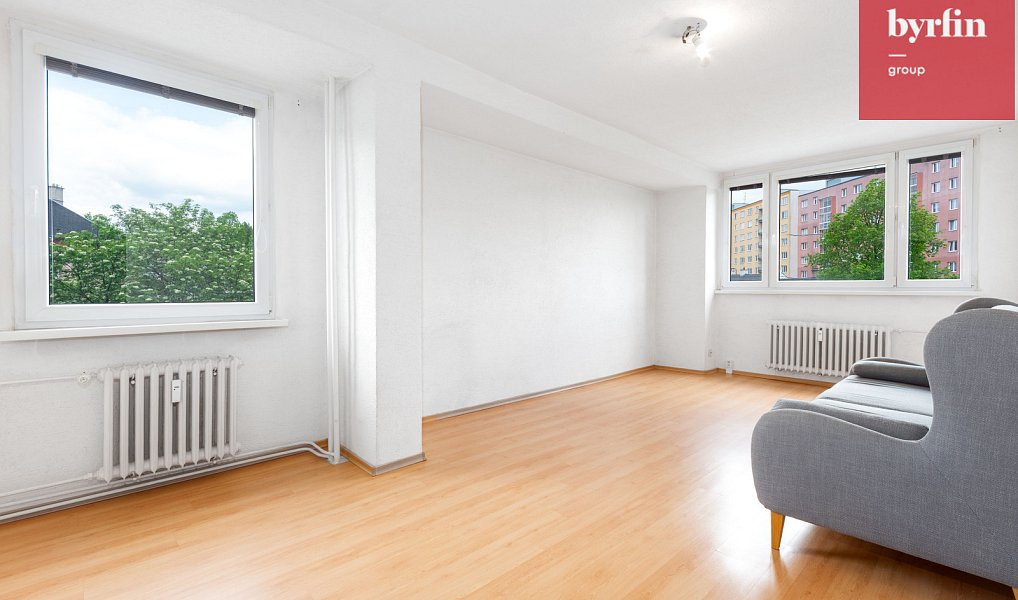 Pronájem bytu 2+1 62 m², Bruntál – náhled fotky 4