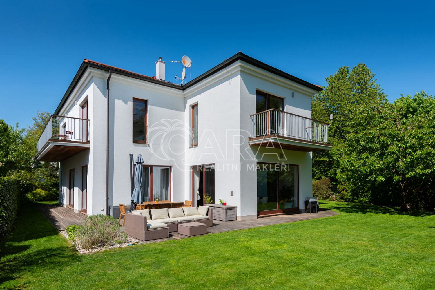 Prodej domu 285 m² s pozemkem 848 m²