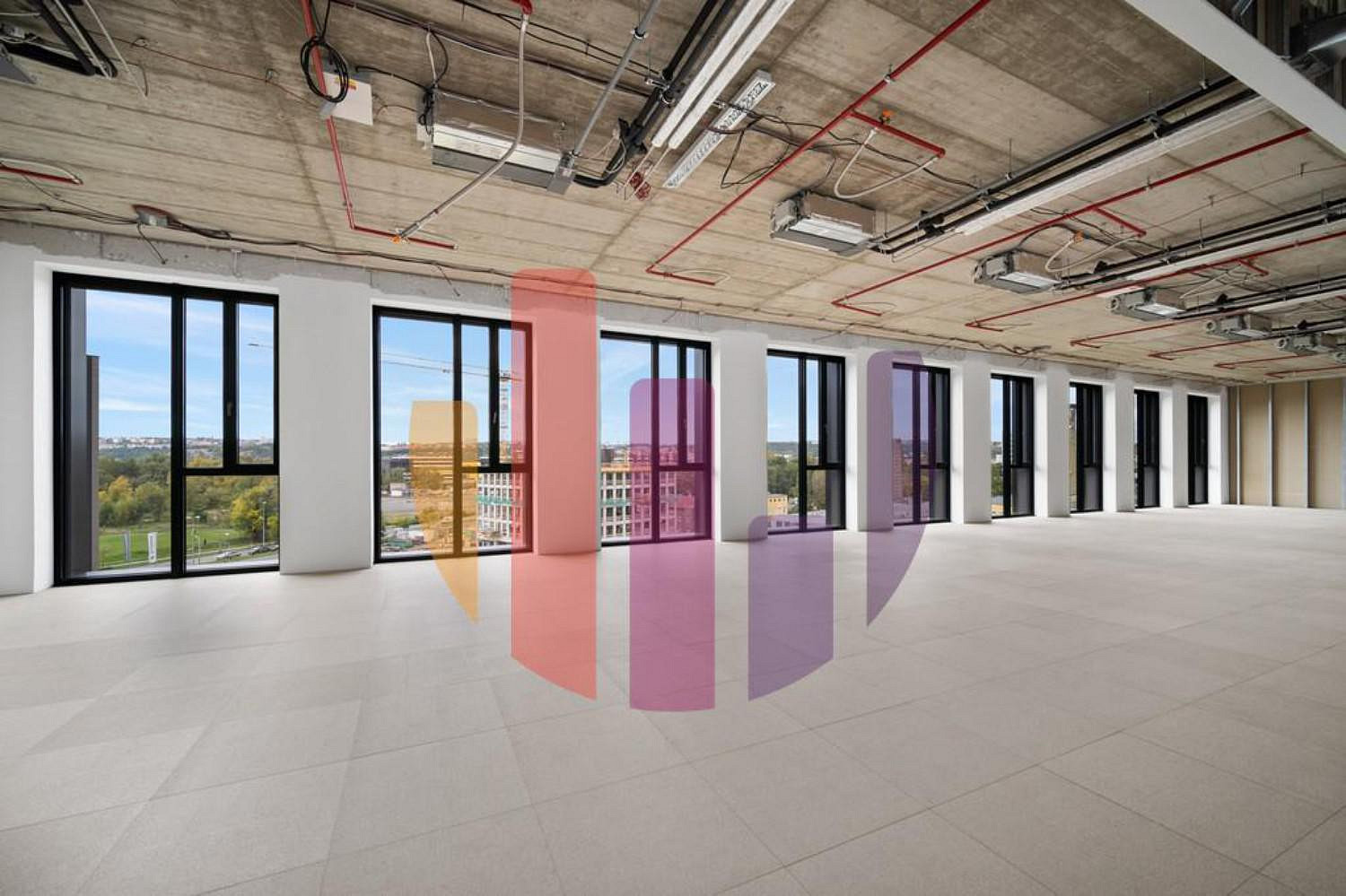 Pronájem kanceláře 565 m² — photo 3