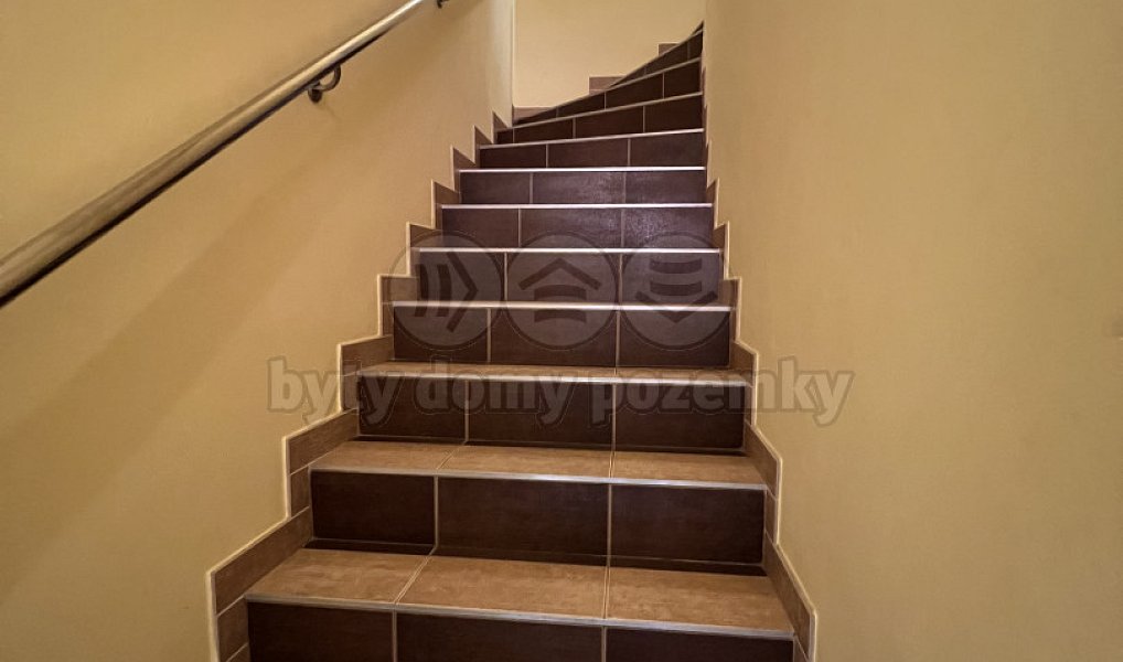 Prodej domu 235 m² s pozemkem 1 782 m², Orlová – náhled fotky 29
