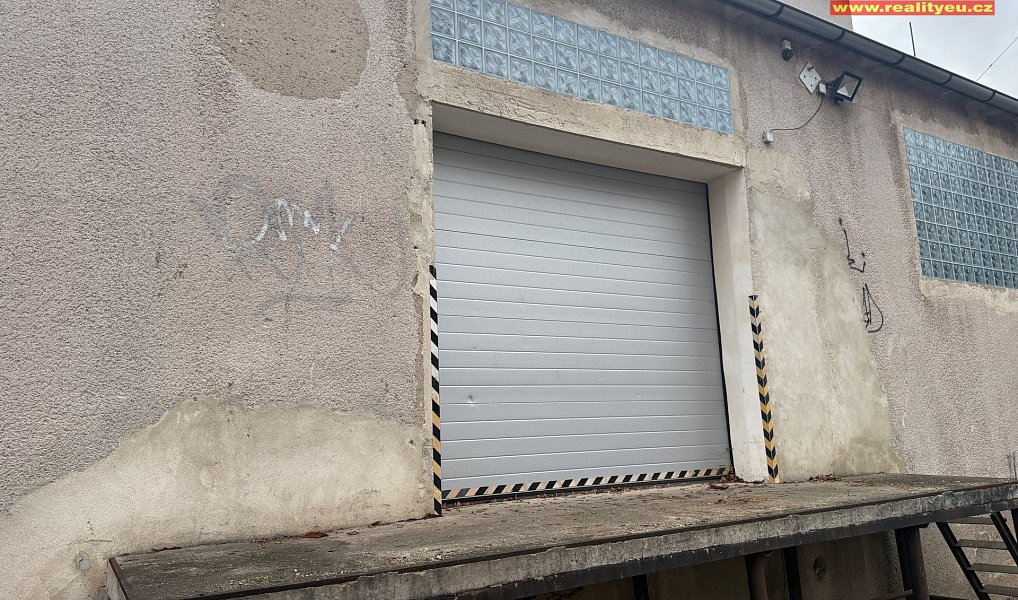 Pronájem skladovacích prostor 850 m², Trutnov – náhled fotky 6