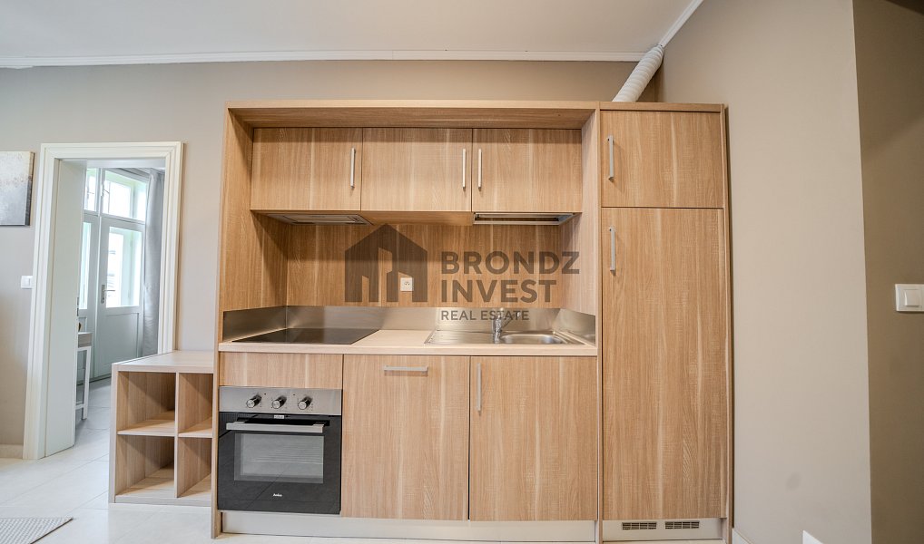 Pronájem bytu 2+kk 50 m², Praha – náhled fotky 3