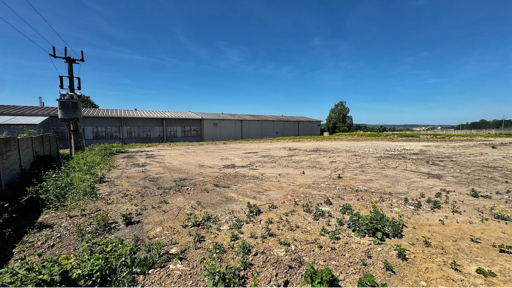 Prodej výrobních prostor 1 400 m² — photo 4