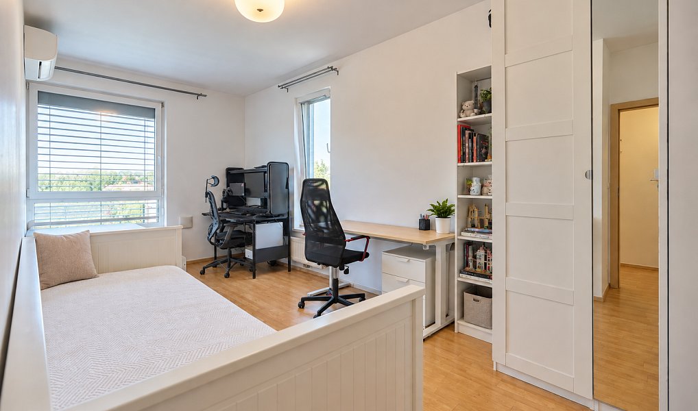 Prodej bytu 3+kk 71 m², Praha – náhled fotky 9