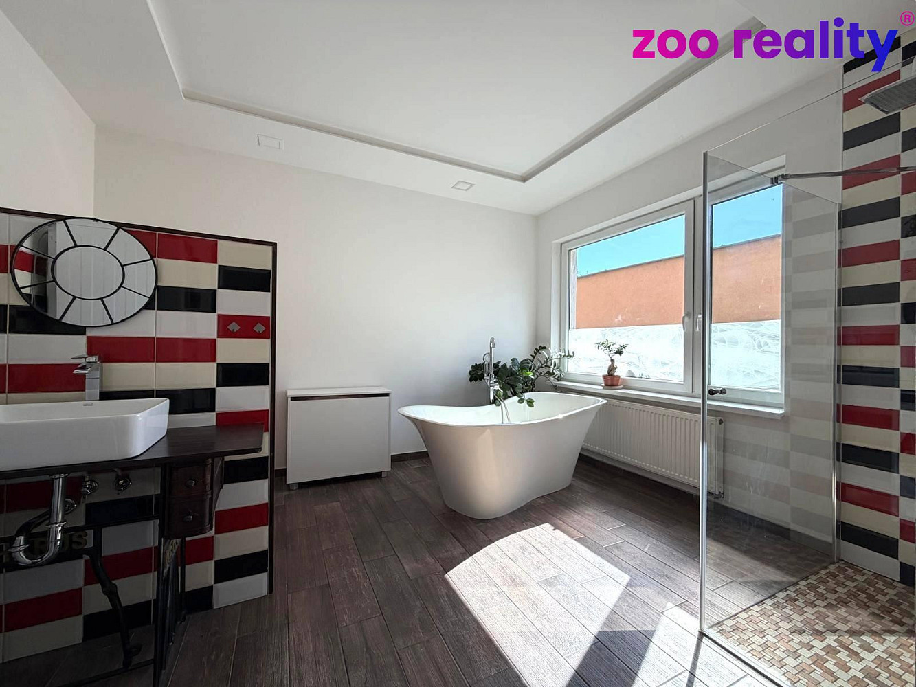 Prodej domu 230 m² s pozemkem 527 m² – fotografie 3