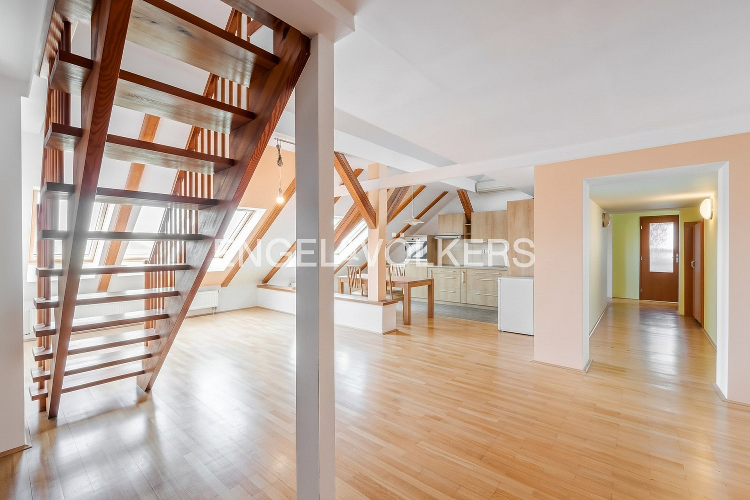 Prodej bytu 4+kk 135 m² – fotografie 3