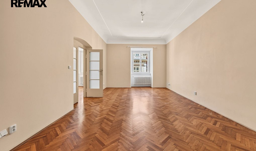 Pronájem kanceláře 130 m², Praha – náhled fotky 6